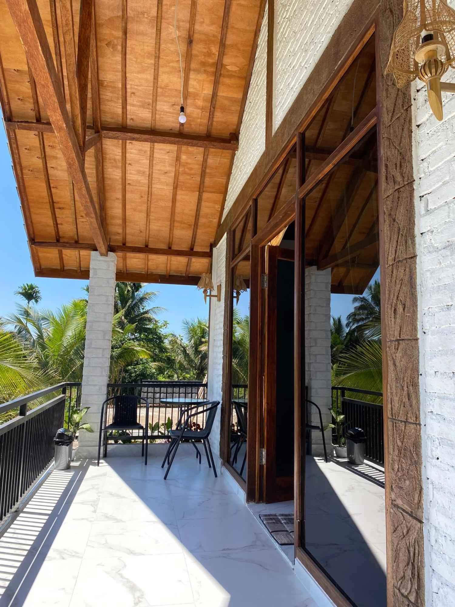 Dira Bungalows Тетебату Екстериор снимка